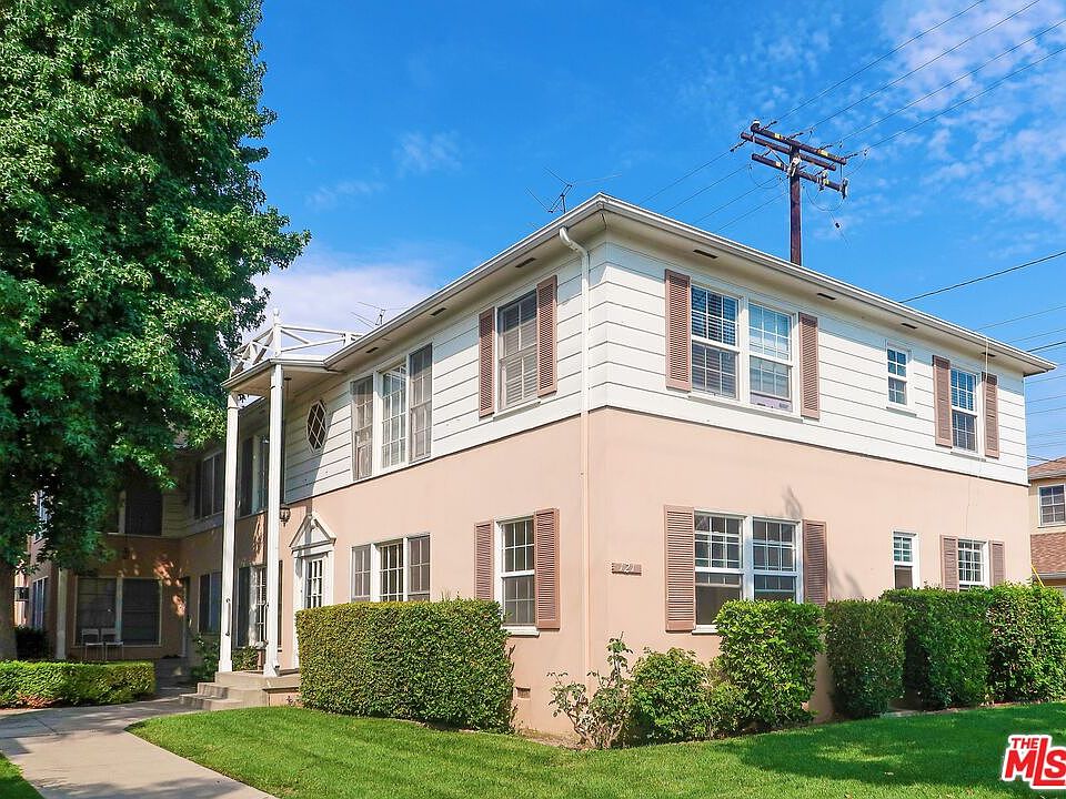 1st image of 121 N Parish Pl