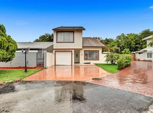 9819 SW 147th Pl, Miami, FL 33196