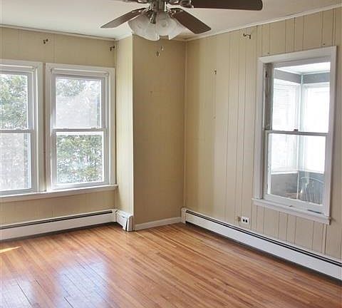 3rd image of 29 Overton Ave