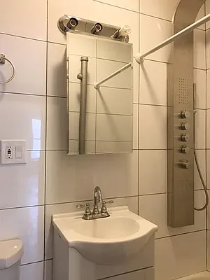 Rented by Reliance Realty Partners LLC  | media 12