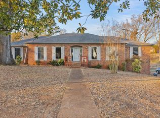 421 Nottingham Rd, Florence, AL 35633