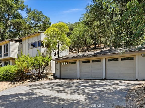 2nd image of 8940 Ortega Rd