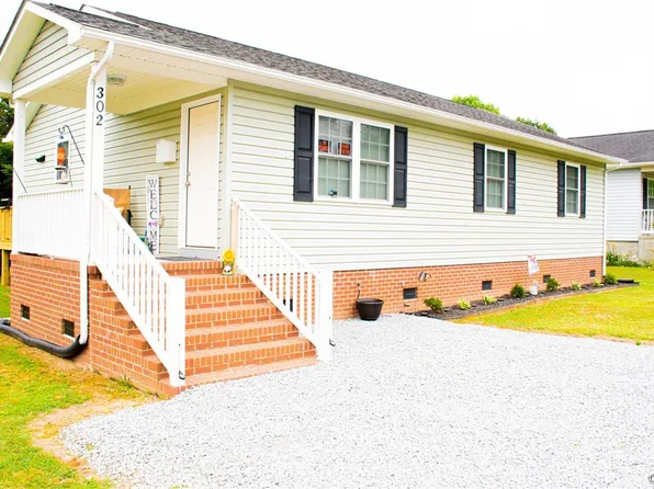 302 Franklin St, Emporia, VA 23847