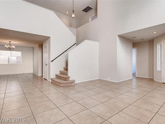 4th image of 9809 Via Delores Ave