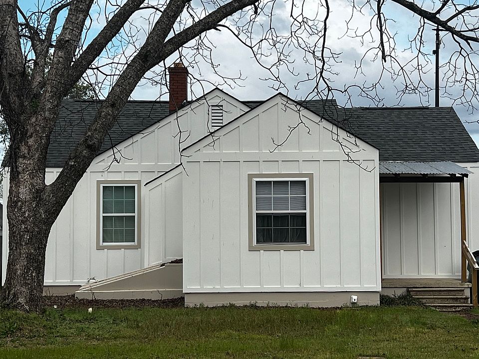 1st image of 1731 1st Ave