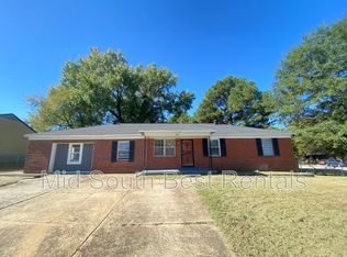 4895 Applestone St, Memphis, TN 38109