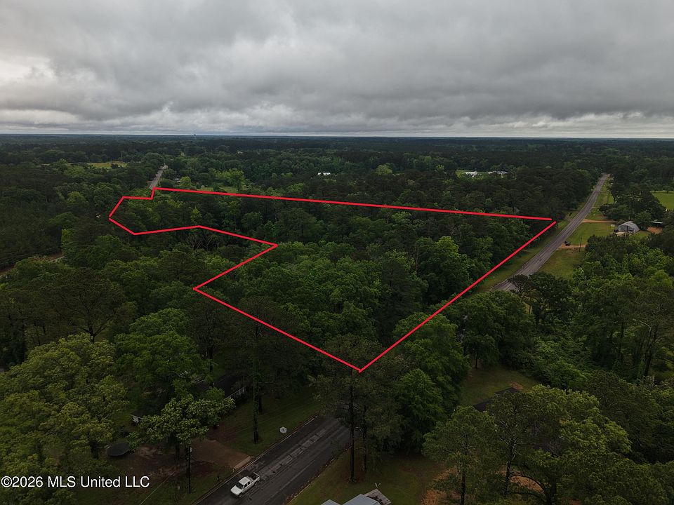 1st image of 2 Magnolia Progress Rd