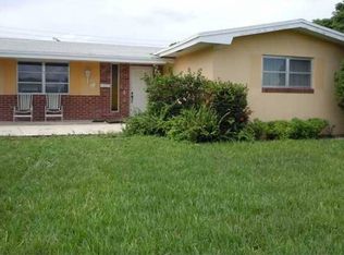 8611 NW 14th St, Hollywood, FL 33024