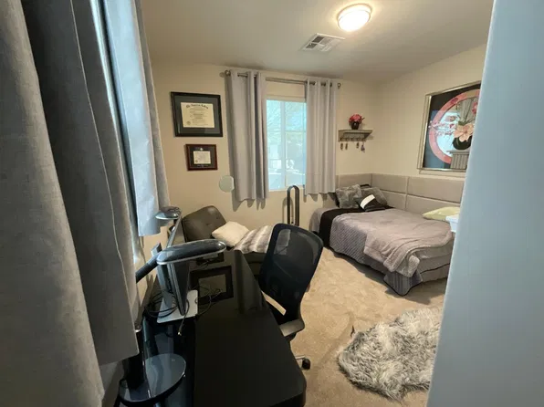 87 Verde Rosa Dr, Henderson, NV 89011