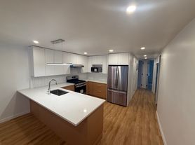 175 Monroe St, Brooklyn, NY