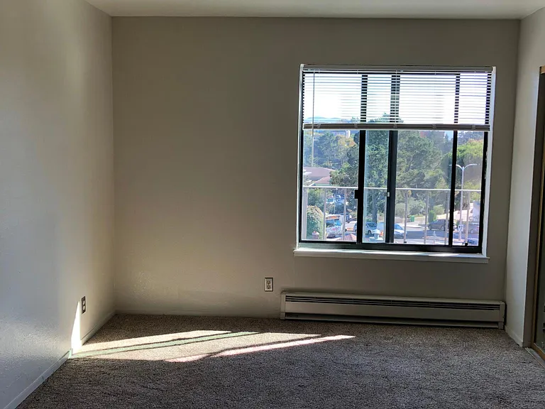 5179 Diamond Heights Blvd — Photo 4