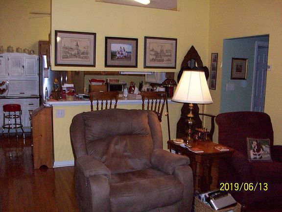 5th image of 808 Wildview Way
