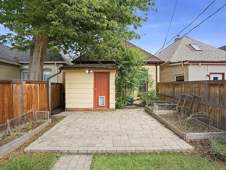 3131 California St — Photo 22