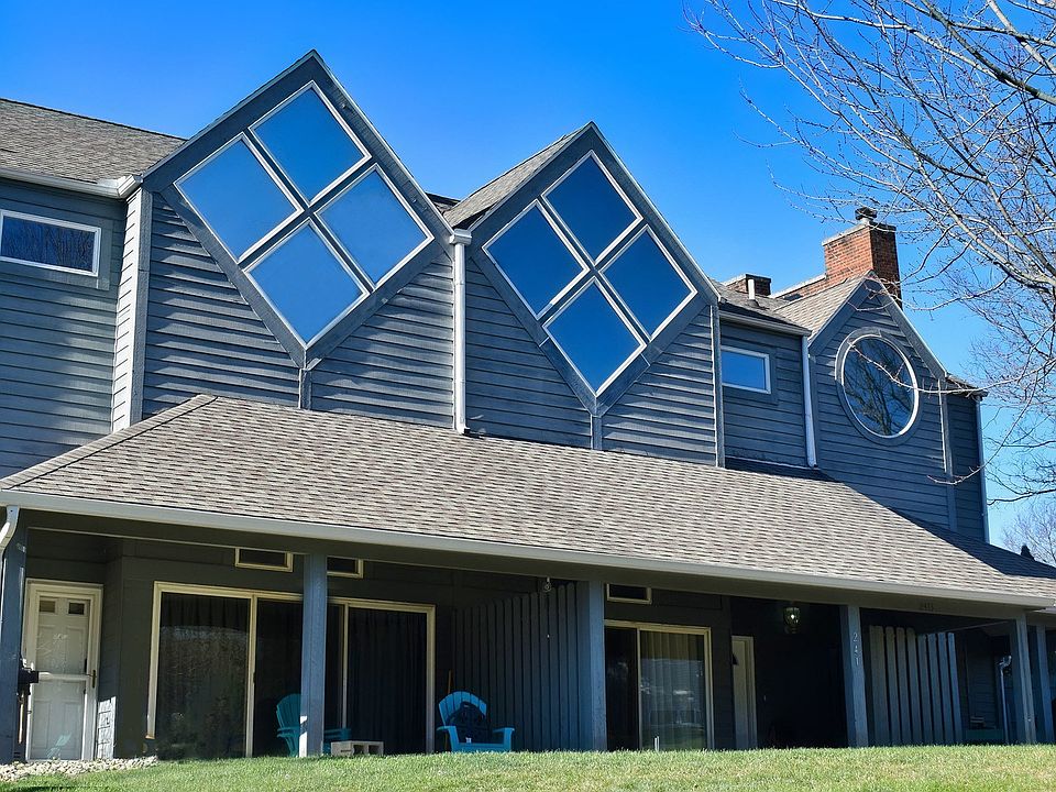 1st image of 2415 Reynolds Manor Dr #1