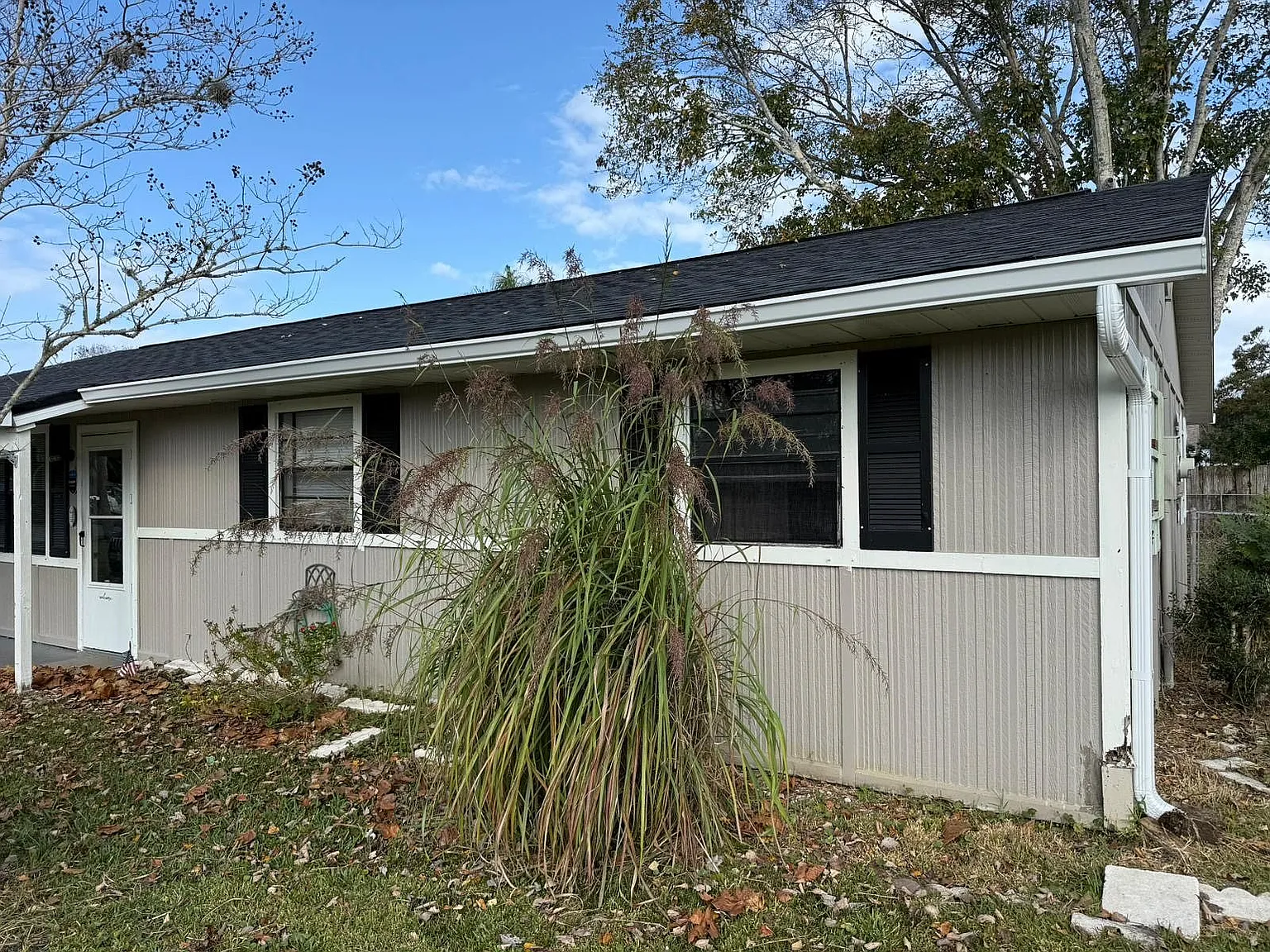 3 bed, 1080 sqft, $1,900 — Photo 4