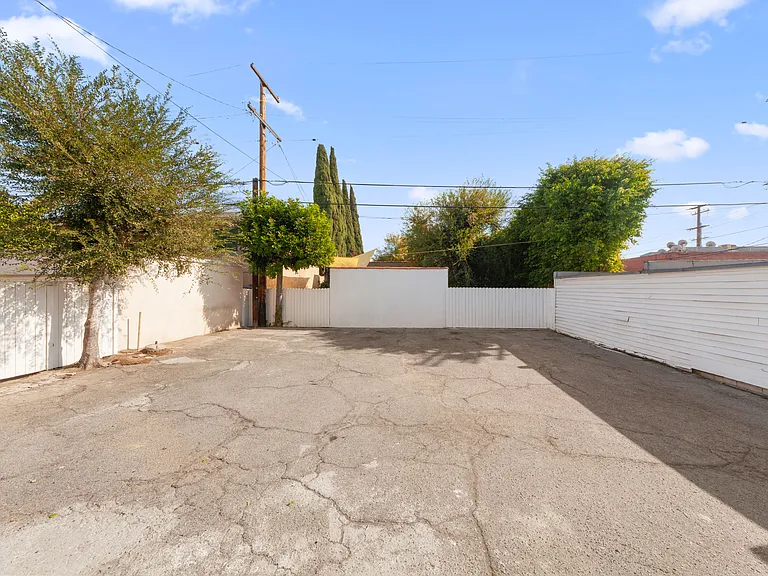 1118 Poinsettia Dr #1120-1/2 — Photo 53