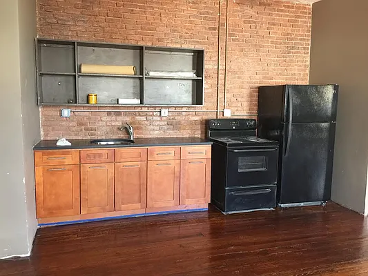 Rented by Evergreen Apartments BK | media 8