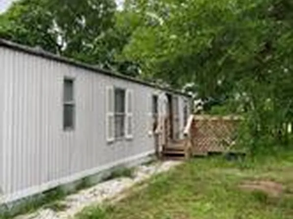 776 8th St, Somerville, TX 77879