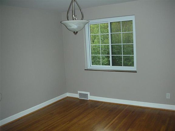 2nd image of 2747 McKinley Ave