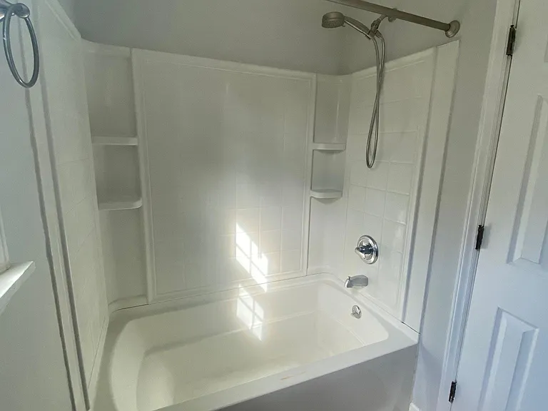 8232 Meadowdale Ln — Photo 33