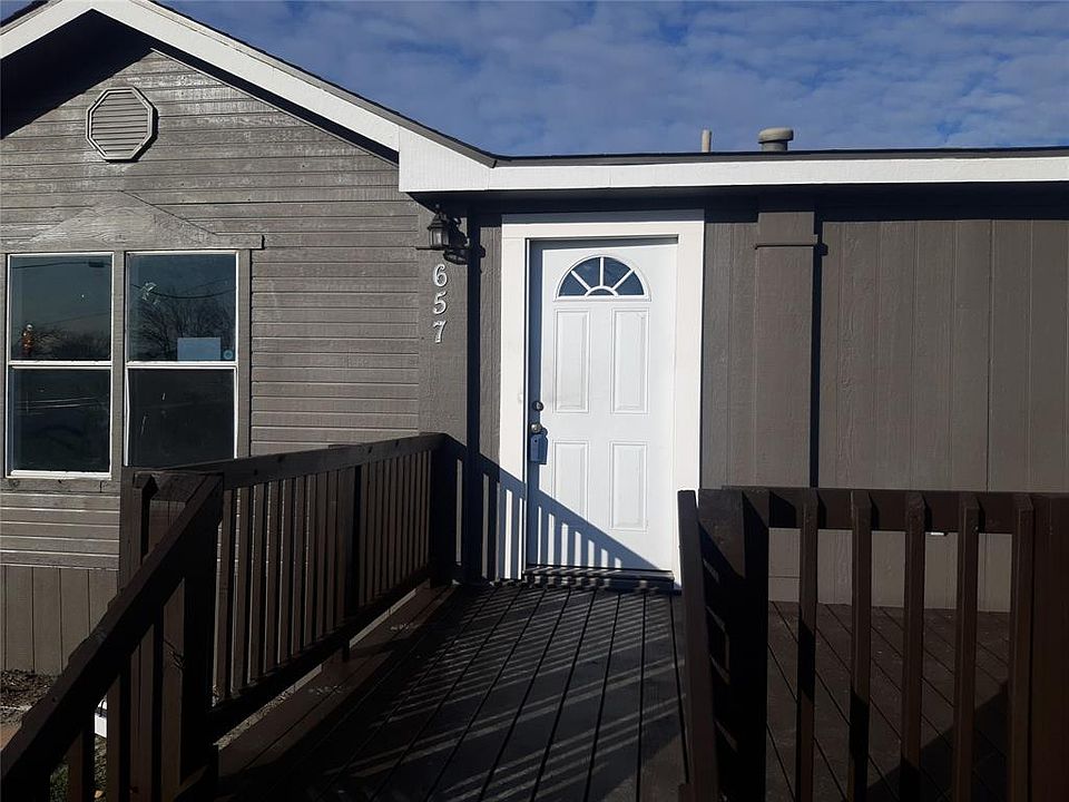 1st image of 657 Bunk House Dr