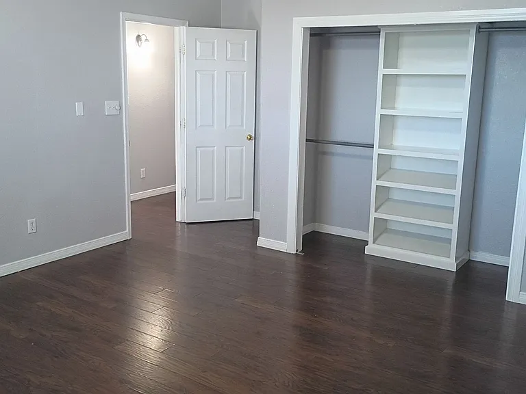 14237 Tierra Bronce Dr — Photo 3