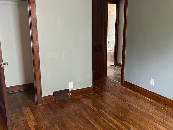 5th image of 15 Ontario St #2