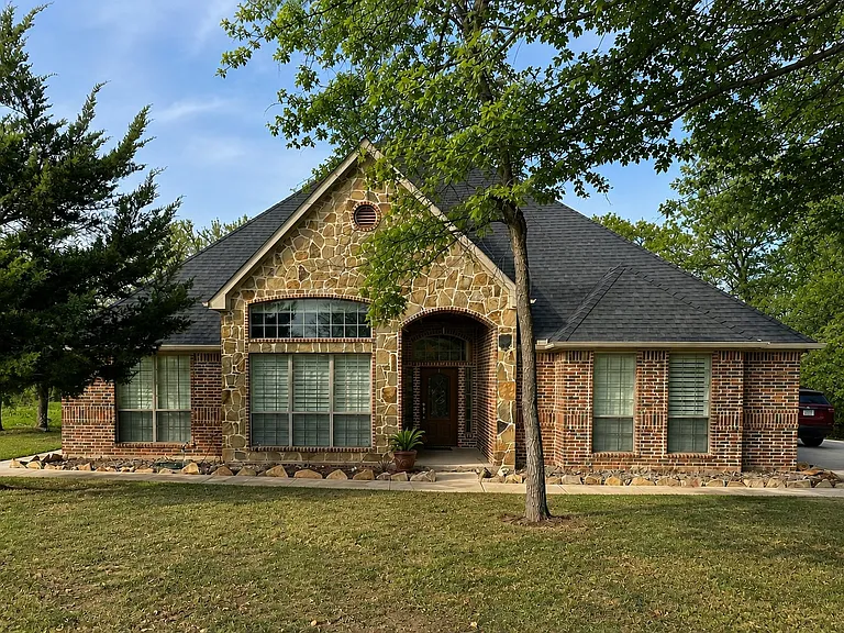 253 S Natural Spring Ln — Photo 1