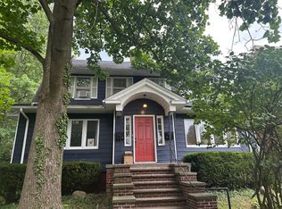 2305 S Overlook Rd #2, Cleveland Heights, OH 44106