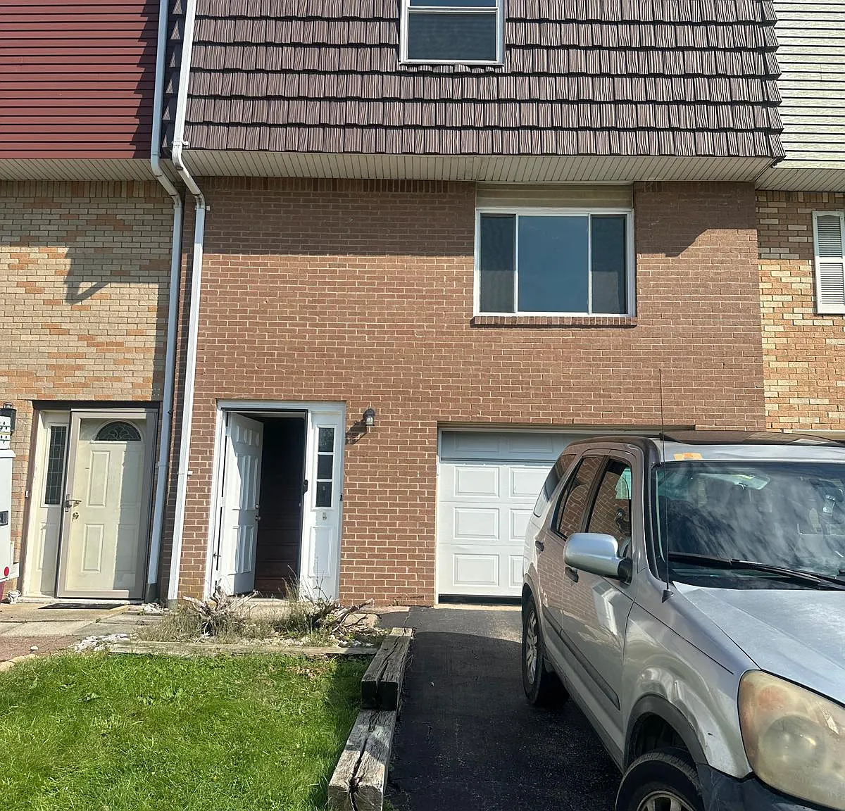 2 bed, 1200 sqft, $1,190 — Photo 1