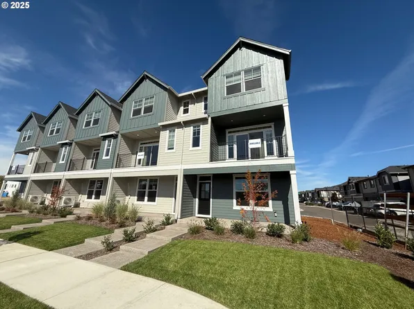 5153 SE Davis Rd, Hillsboro, OR 97123