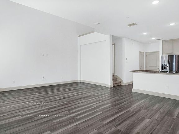 5th image of 3416 Zellwood Ln