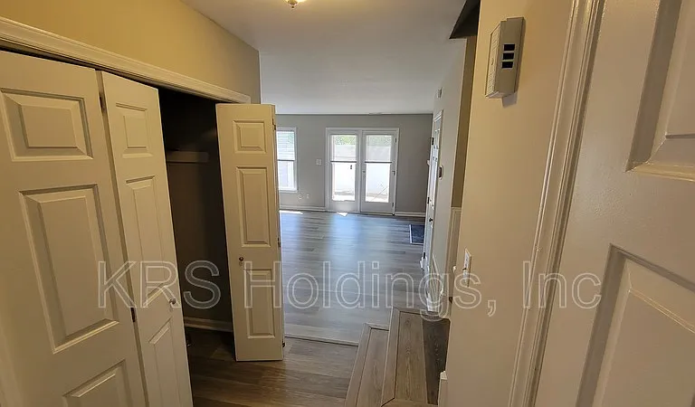 5059 Avenida Del Sol Dr — Photo 9