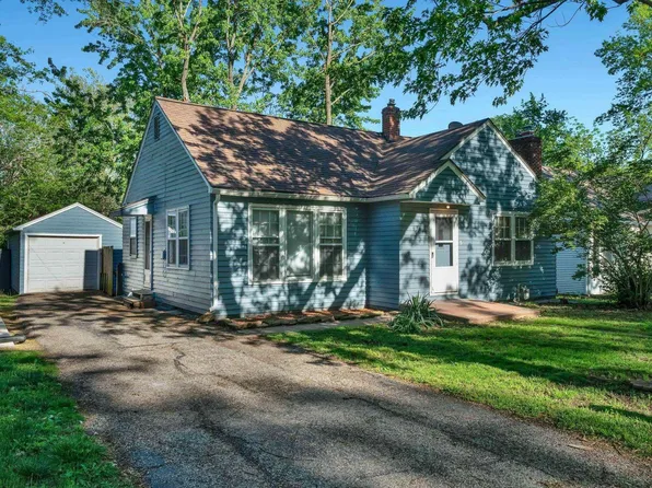 638 SW Medford Ave, Topeka, KS 66606