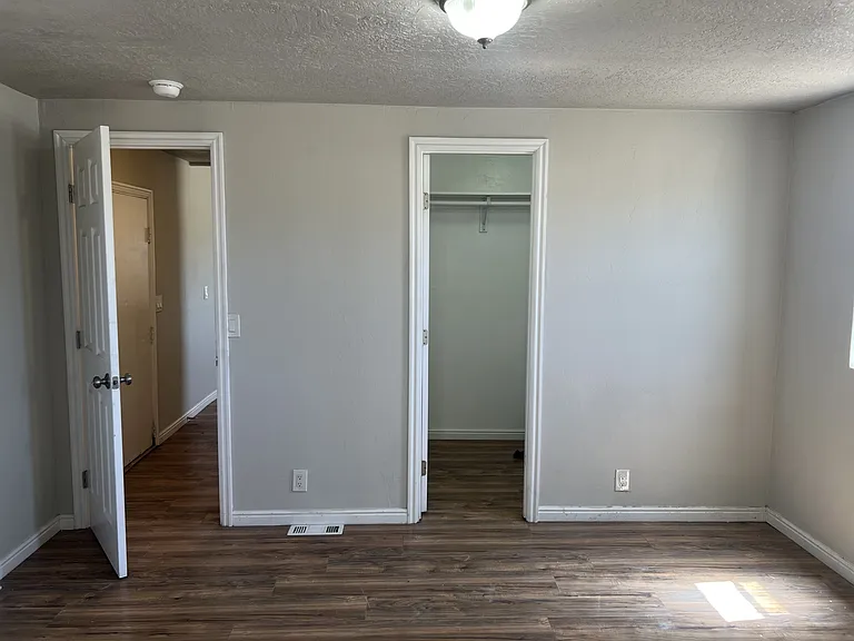 318 Marble Dr — Photo 4