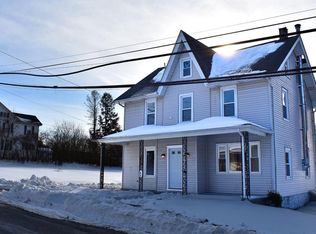 11 Newport Ave, Parkesburg, PA 19365