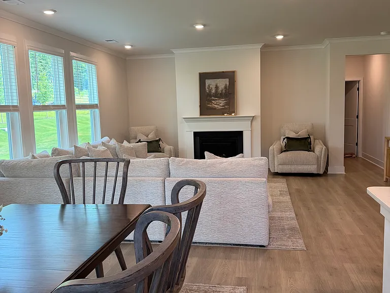 213 Miramar Dr — Photo 8
