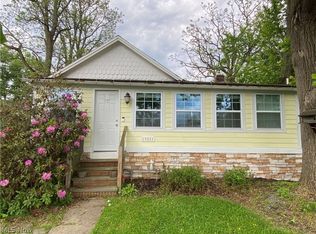 15011 Thompson Ave, Middlefield, OH 44062