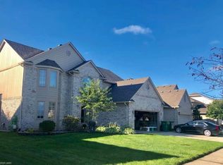 18188 Teresa Dr, Macomb, MI 48044