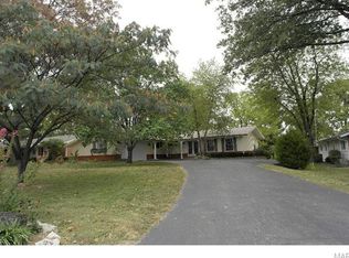 11931 Paradise Ln, Saint Louis, MO