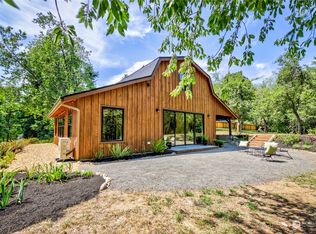 26698 Lindvog Rd NE, Kingston, WA 98346