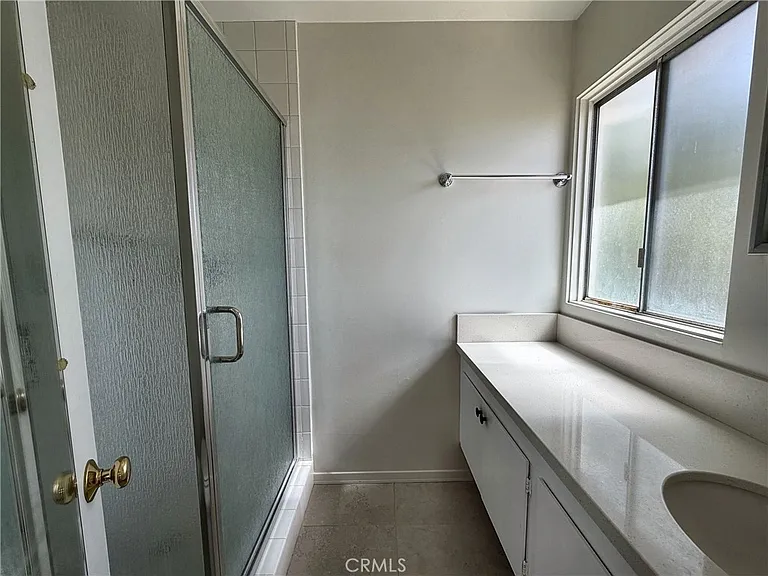 28845 Briarhurst Dr — Photo 40