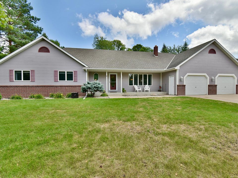 1st image of 315 Erickson Heritage NE