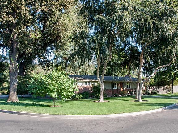 5th image of 2633 E Westcott Ave