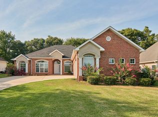401 Creekview Trl, Warner Robins, GA 31088