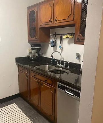 Classic cabinets with new stainless-steel dishwasher