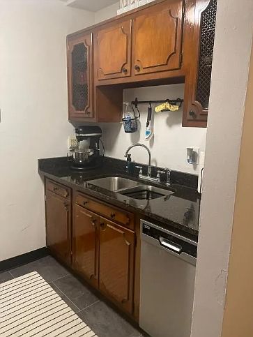 Classic cabinets with new stainless-steel dishwasher