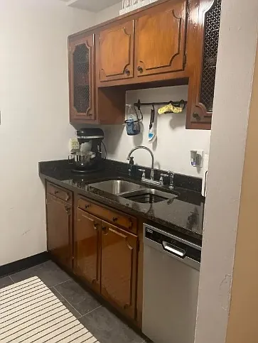 Classic cabinets with new stainless-steel dishwasher
