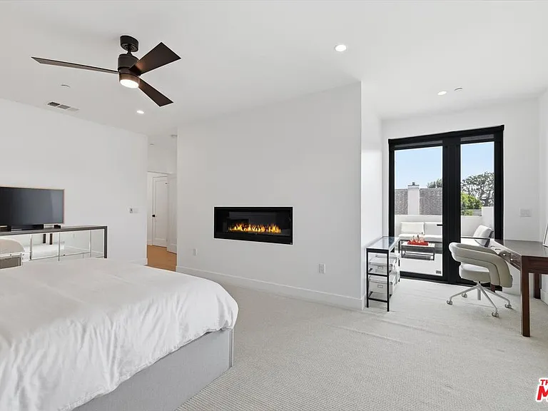 11003 Ocean Dr — Photo 42