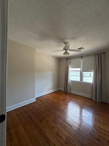910 Toulouse St — Photo 13